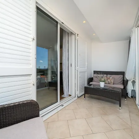 Apartment Ana